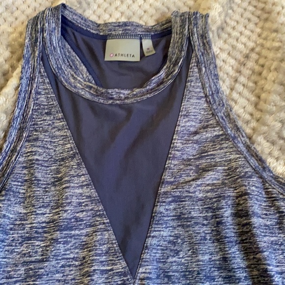 Athleta work out top - Picture 2 of 7